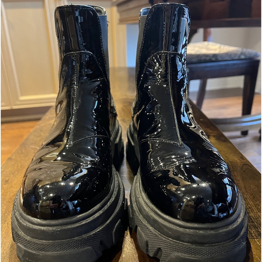 Black boots